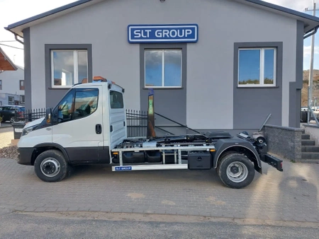 IVECO Daily 70C18 4x2 hakowiec Skibicki