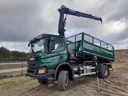 SCANIA P280B, 4x2NA - rozstaw osi: 3950mm