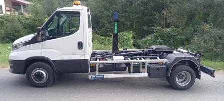 IVECO Daily 50C16 4x2 hakowiec Skibicki