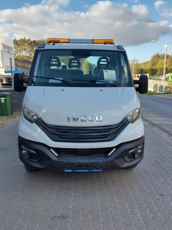 IVECO Daily 70C18 4x2 hakowiec Skibicki