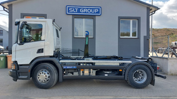 SCANIA P280B, 4x2NA - rozstaw osi: 3950mm